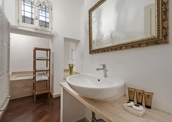 Antique-modern Flat By Navona Square Apartament Rzym
