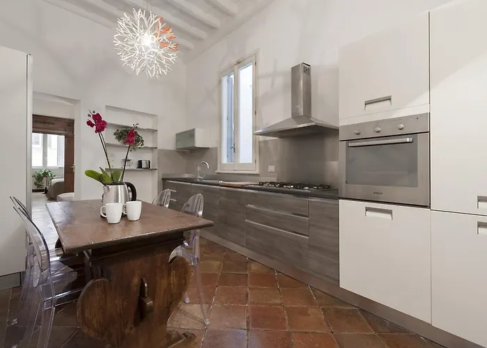 Antique-modern Flat By Navona Square Apartament Rzym